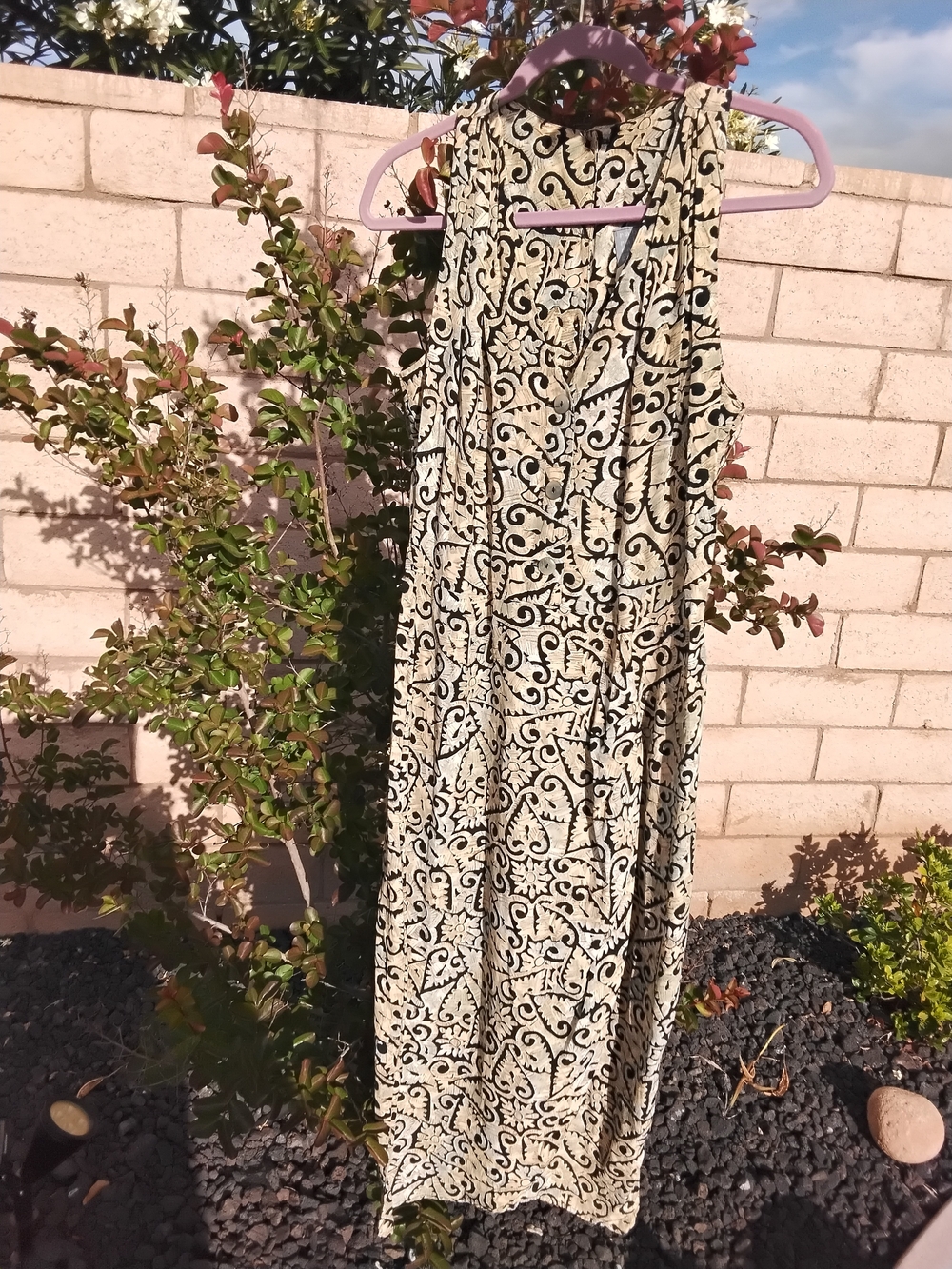 Sleeveless Cream and Black Patterned Vintage Maxi Dress Size 3